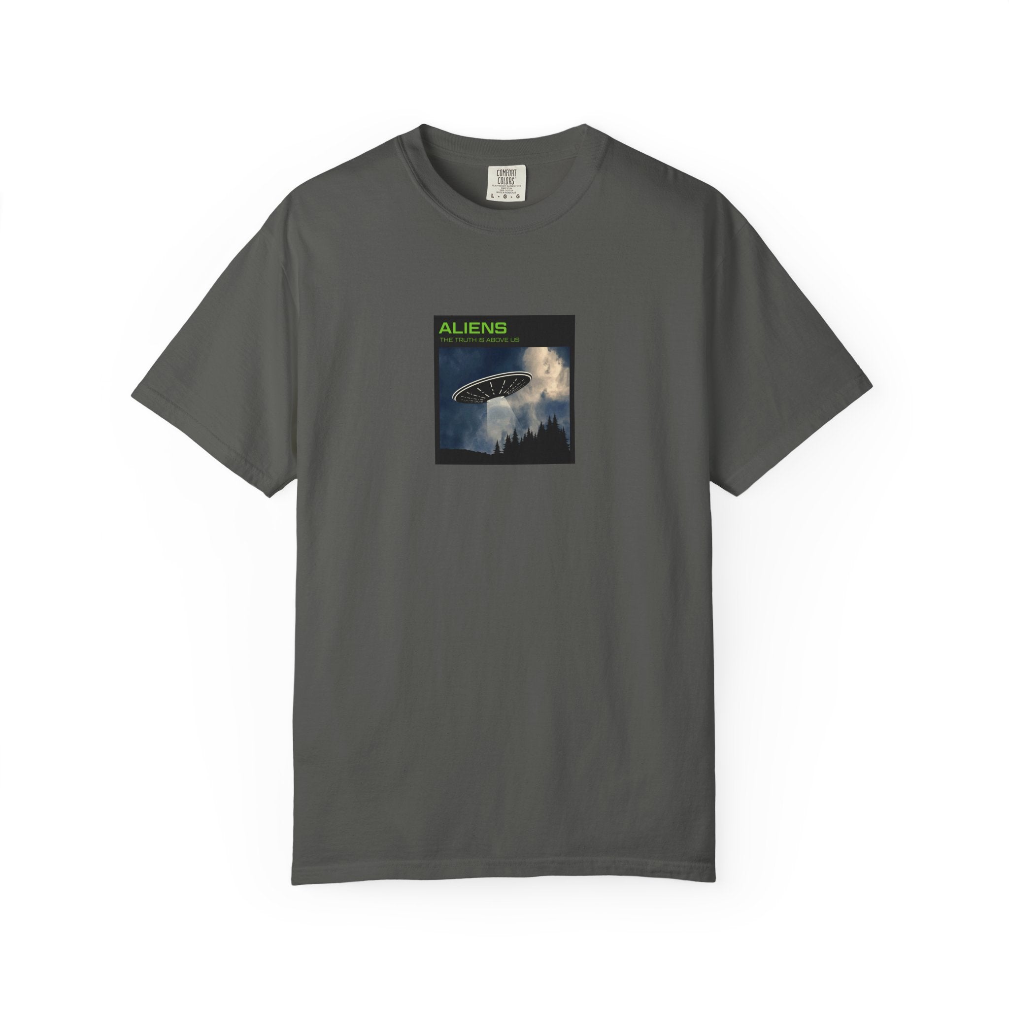 Aliens UFO Night Graphic T-Shirt