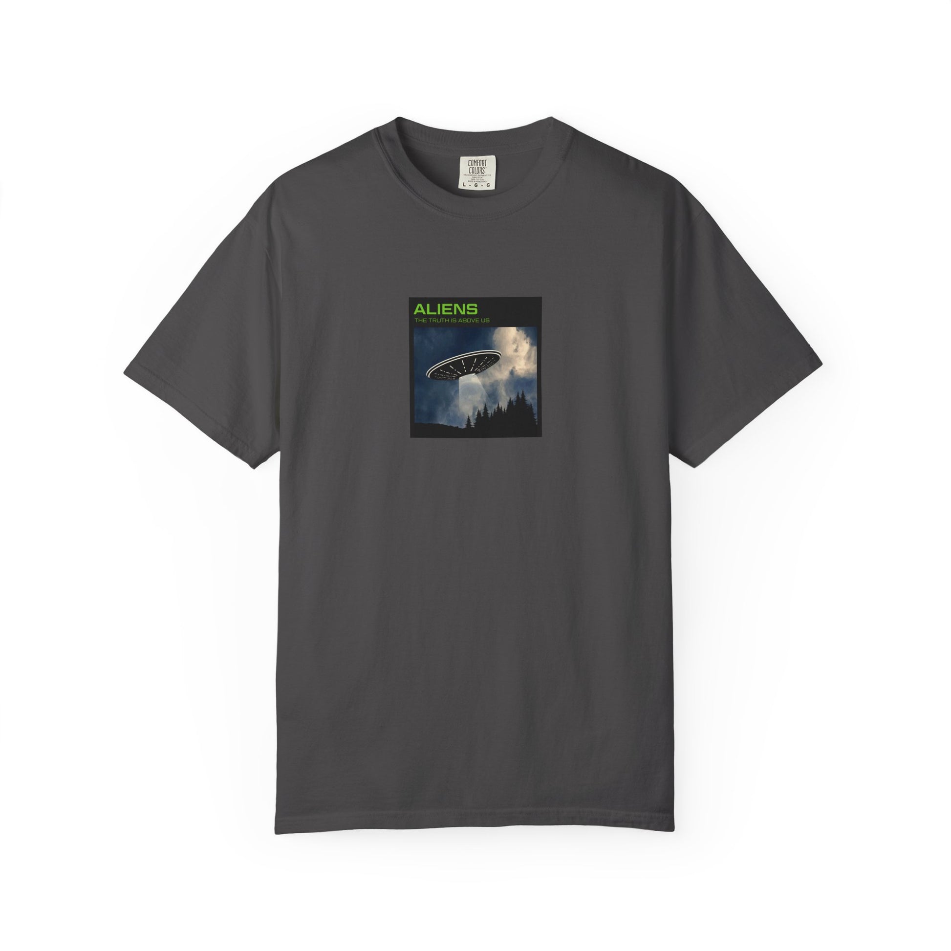 Aliens UFO Night Graphic T-Shirt