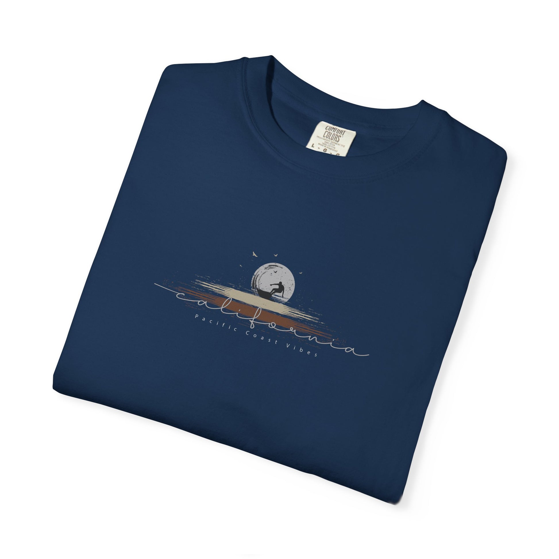 Moonlit Surf Wave Graphic T-Shirt
