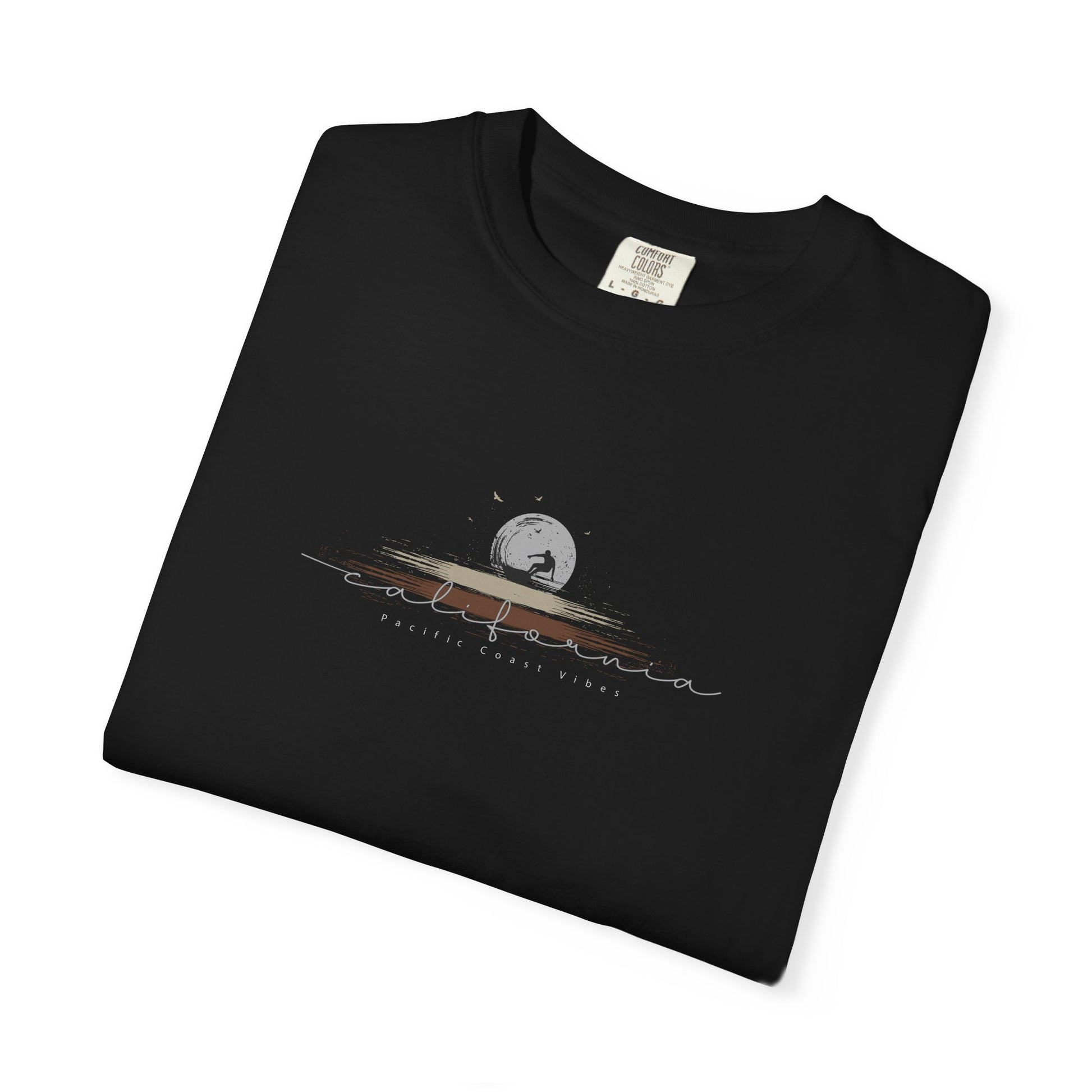 Moonlit Surf Wave Graphic T-Shirt