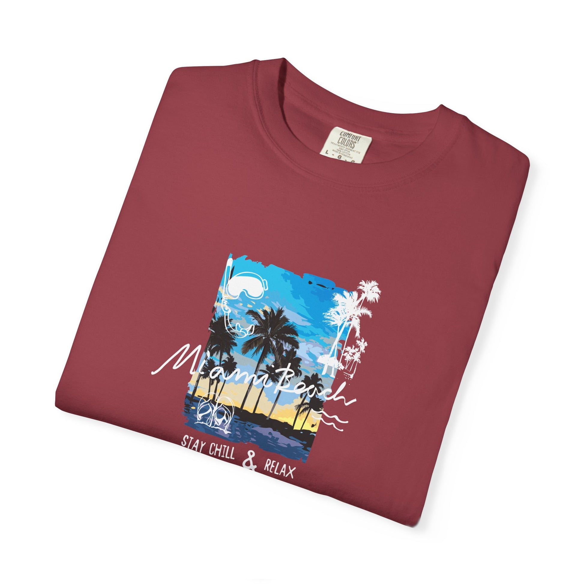 Maui Beach T-Shirt — "Stay Chill & Relax" Tropical Palm Sunset Tee