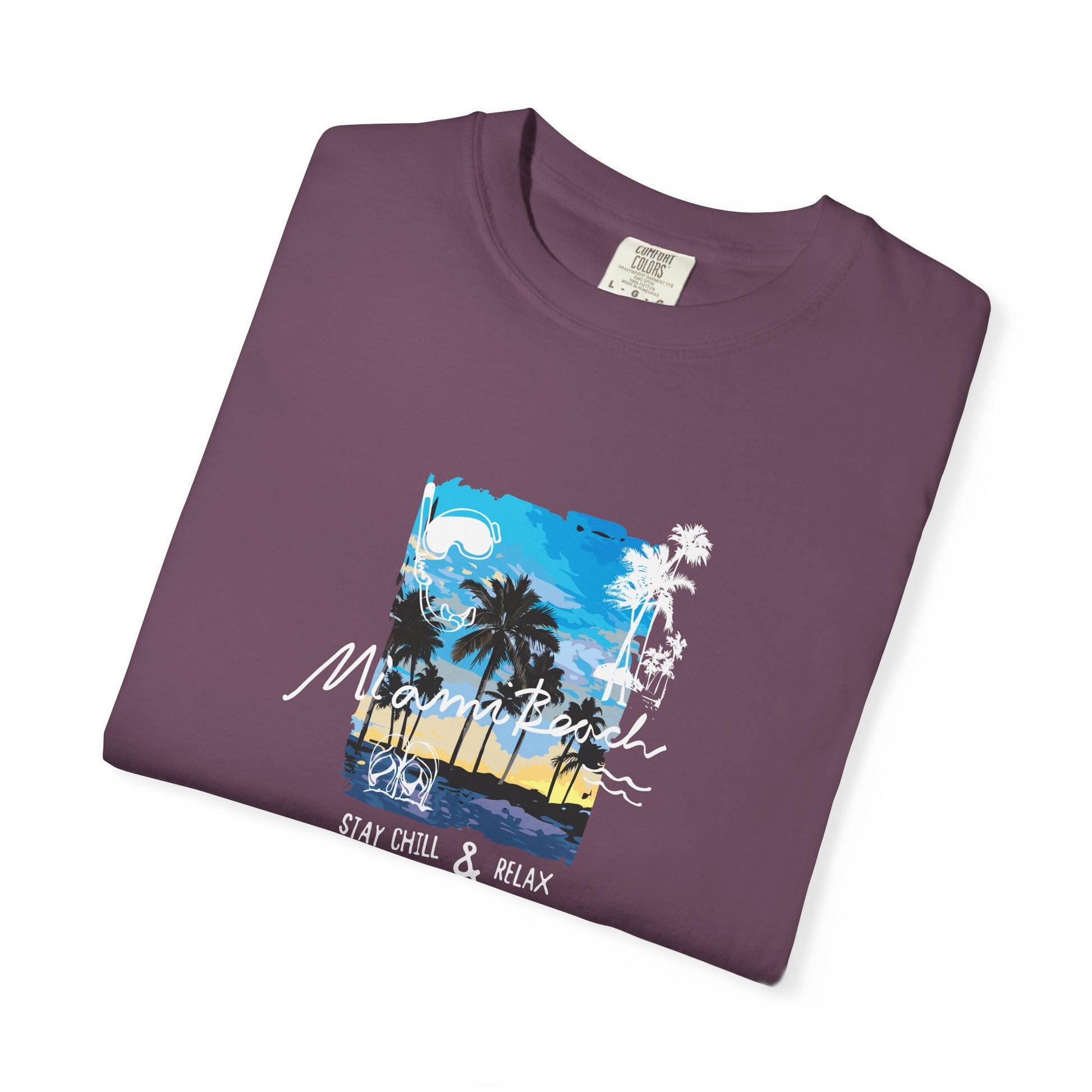 Maui Beach T-Shirt — "Stay Chill & Relax" Tropical Palm Sunset Tee