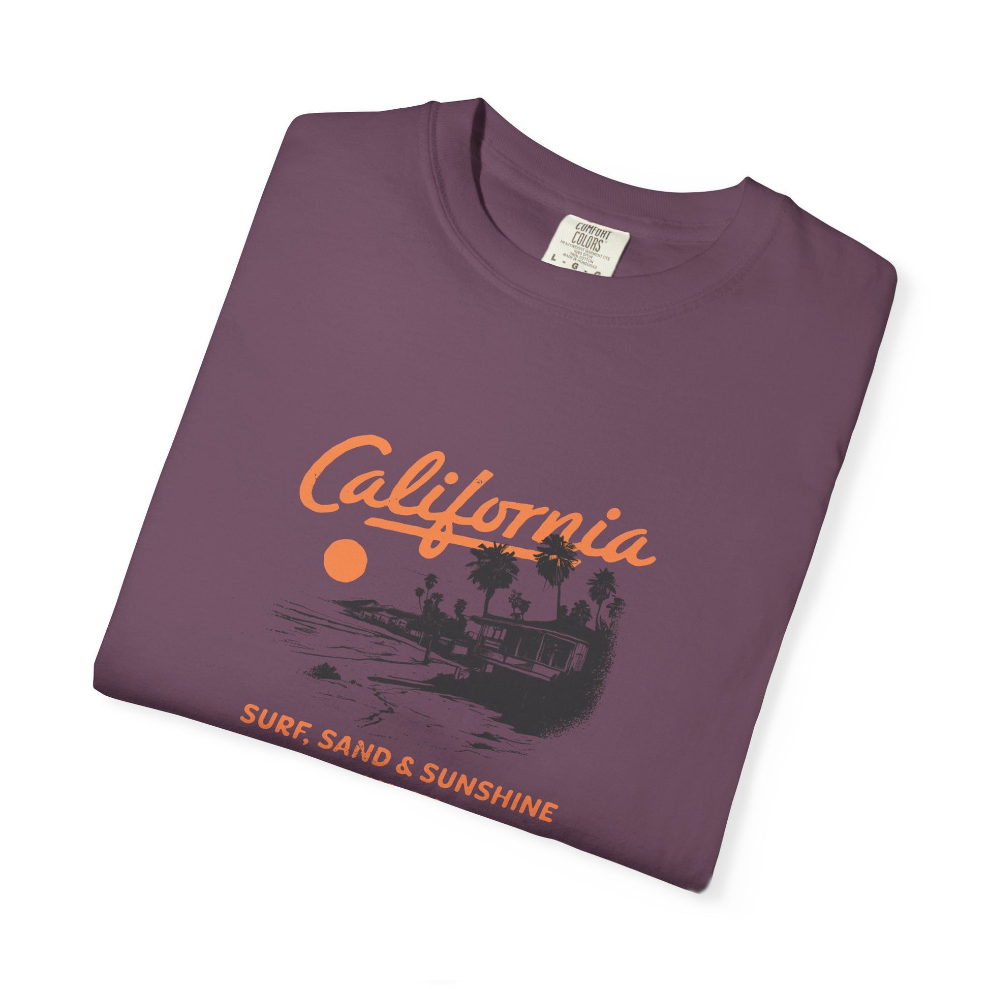 California Surfboard Graphic T-Shirt — 'California: Surf, Sand & Sunshine' Vintage Beach Tee