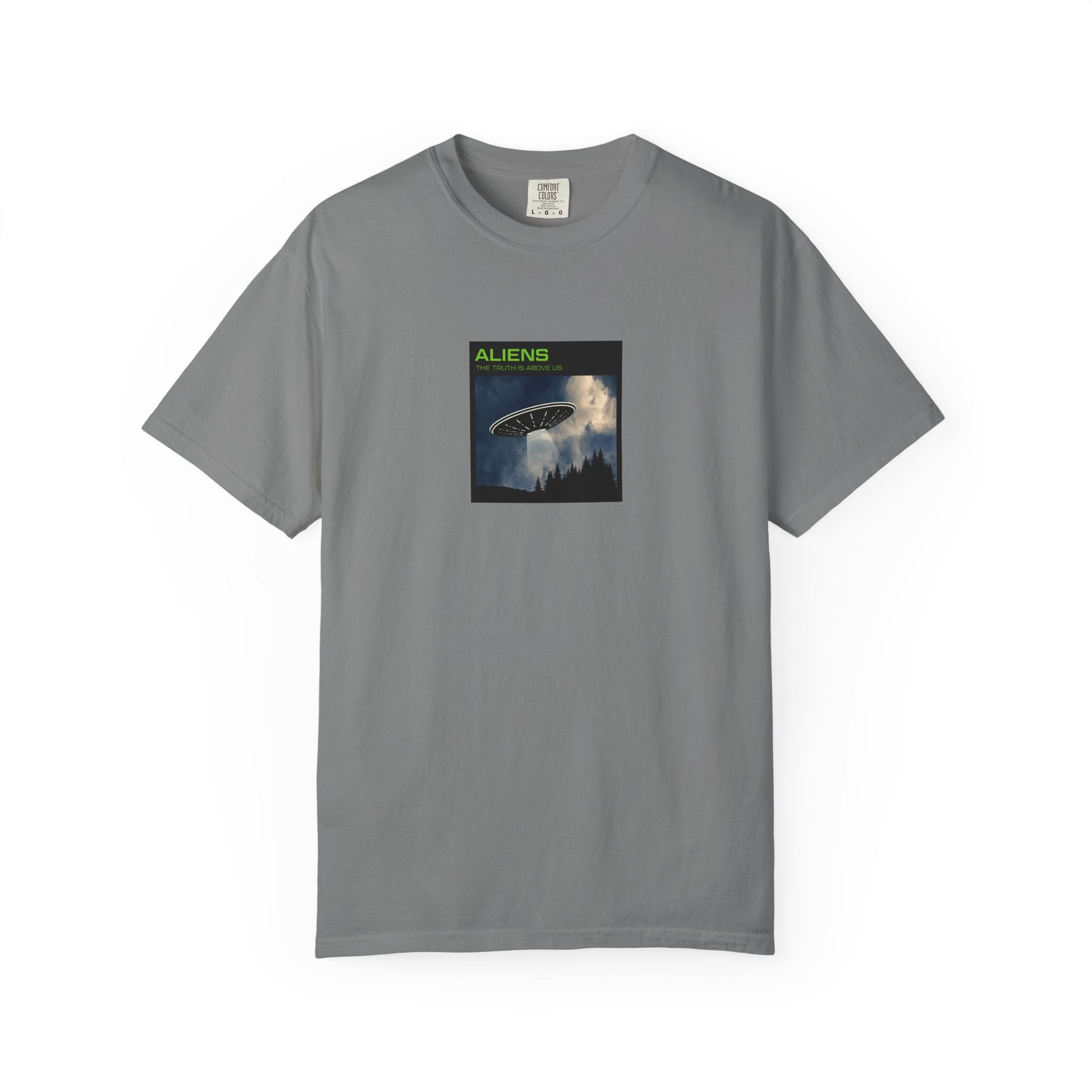 Aliens UFO Night Graphic T-Shirt