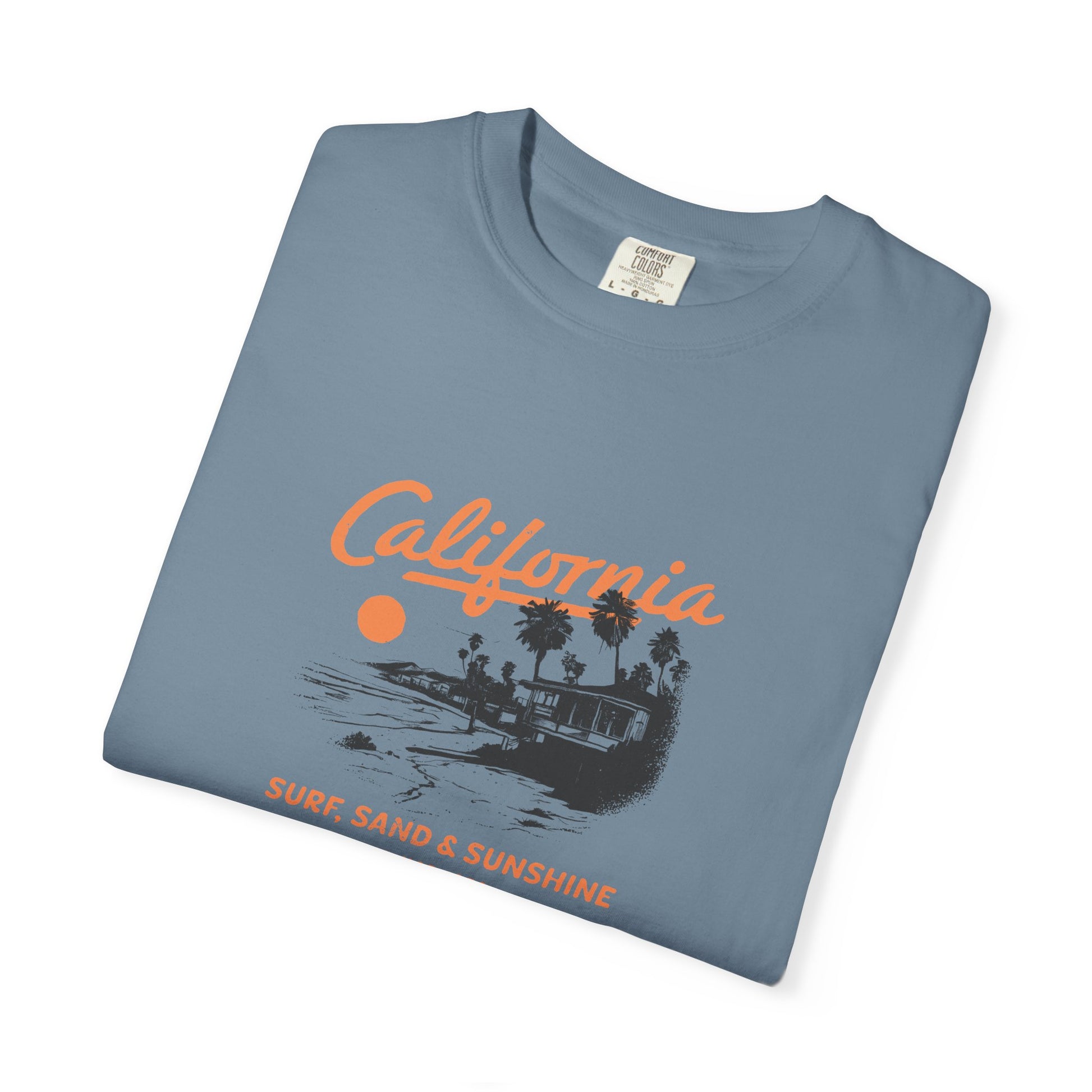 California Surfboard Graphic T-Shirt — 'California: Surf, Sand & Sunshine' Vintage Beach Tee