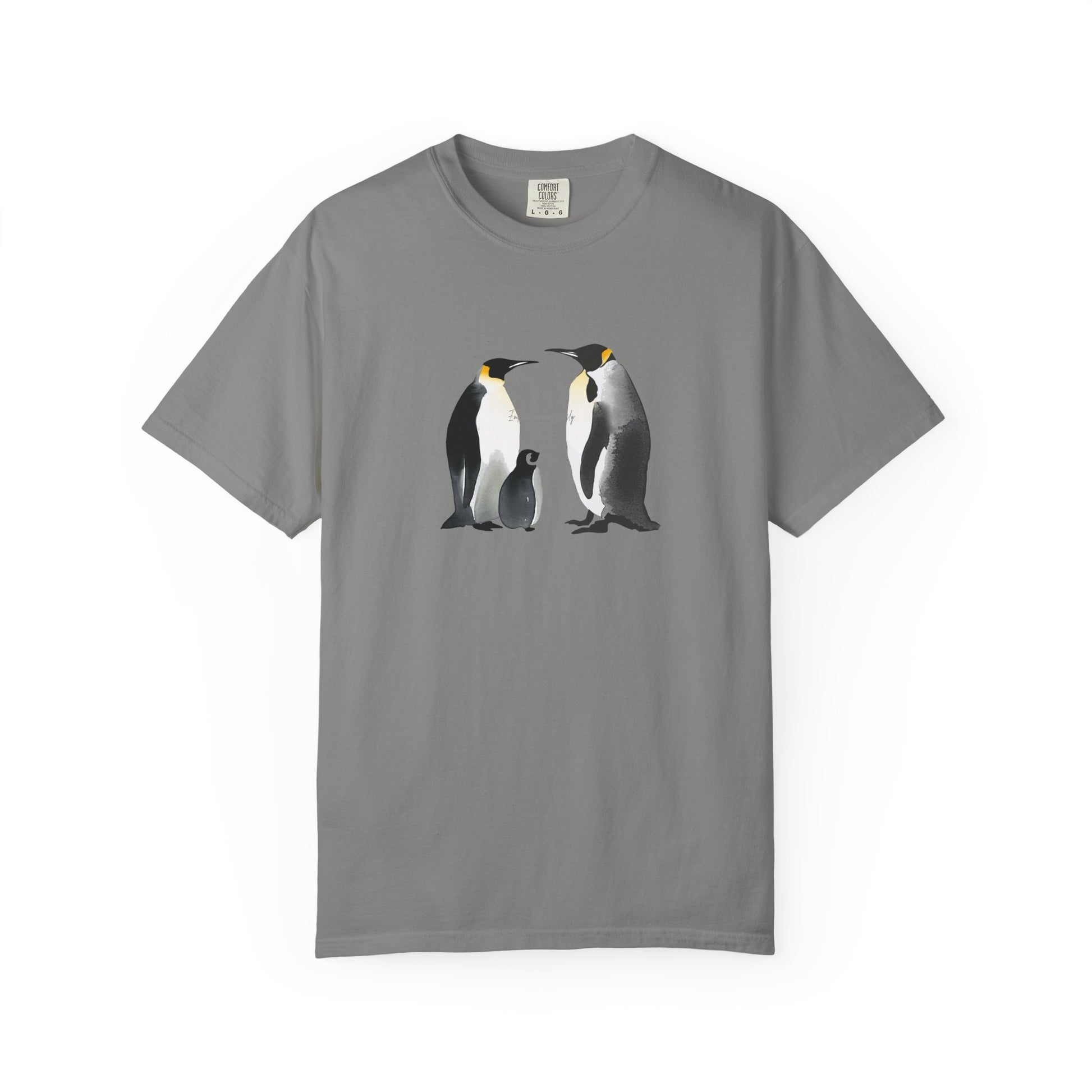 Penguin Family T‑Shirt — Cute Emperor Penguin Mom, Dad & Chick Graphic Tee