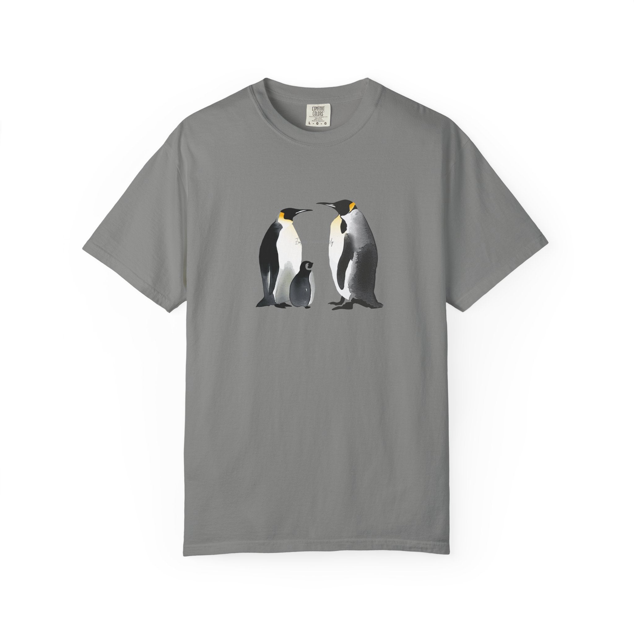Penguin Family T‑Shirt — Cute Emperor Penguin Mom, Dad & Chick Graphic Tee