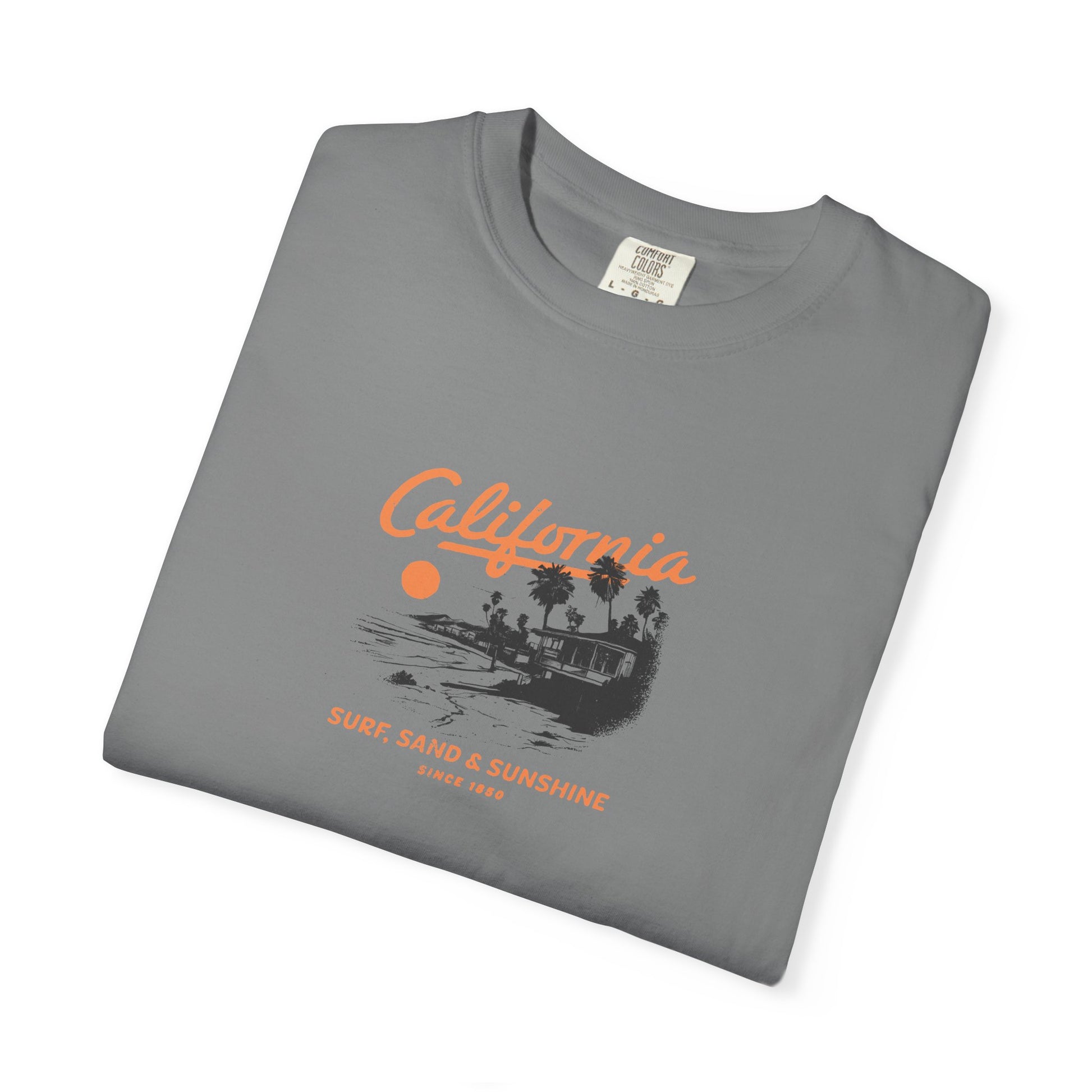 California Surfboard Graphic T-Shirt — 'California: Surf, Sand & Sunshine' Vintage Beach Tee