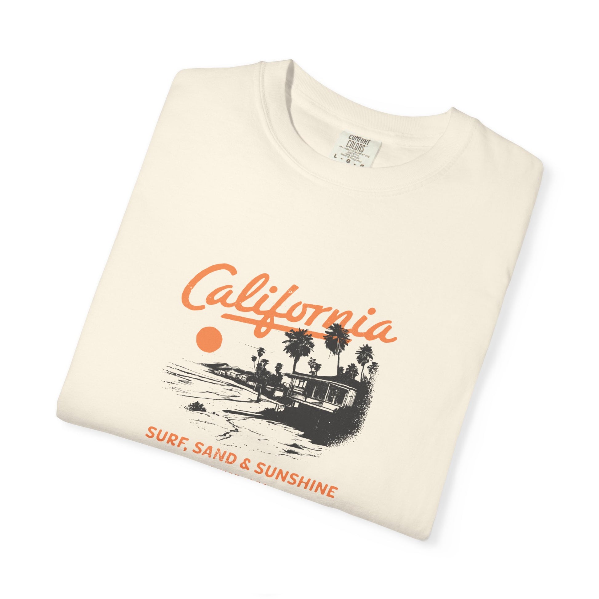 California Surfboard Graphic T-Shirt — 'California: Surf, Sand & Sunshine' Vintage Beach Tee