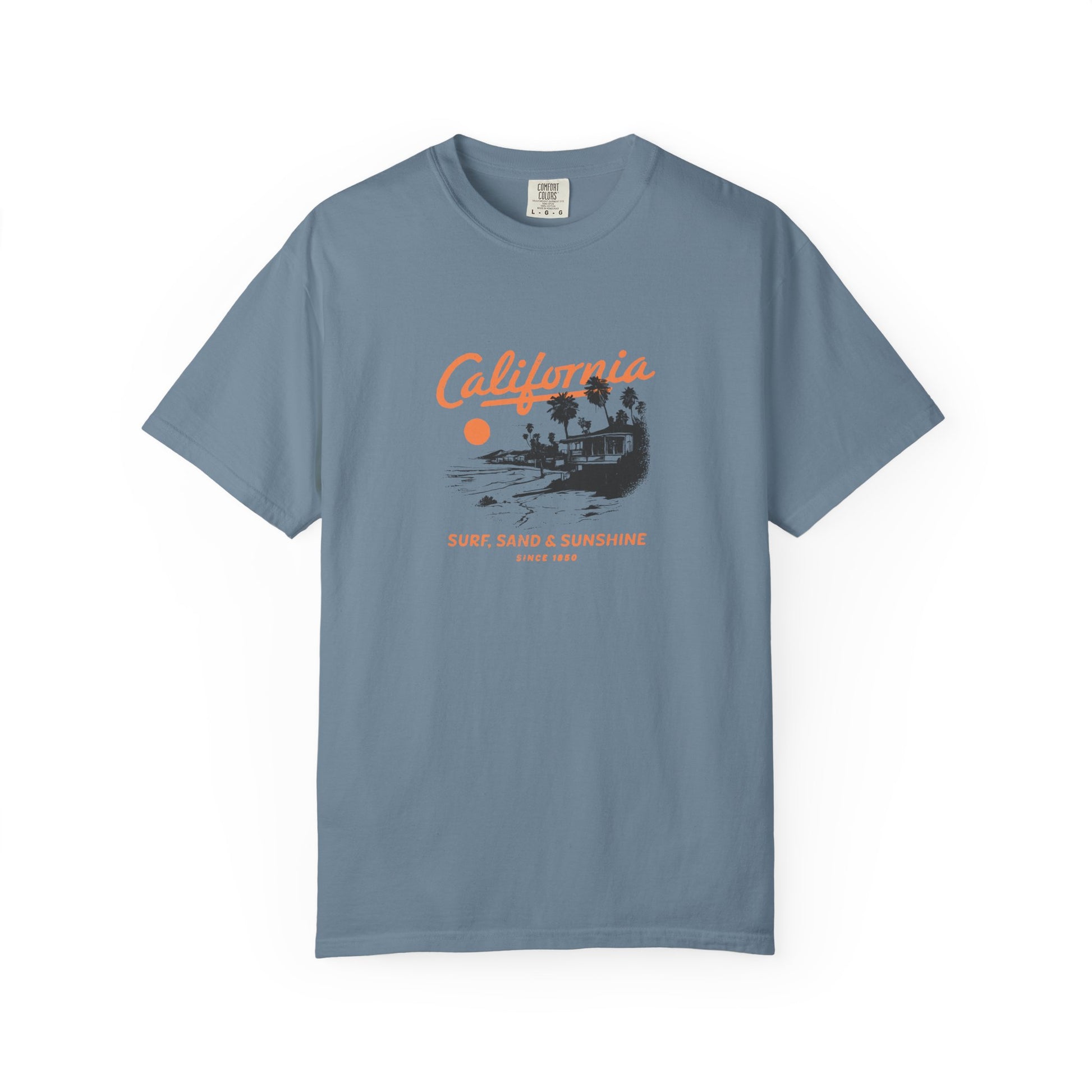 California Surfboard Graphic T-Shirt — 'California: Surf, Sand & Sunshine' Vintage Beach Tee