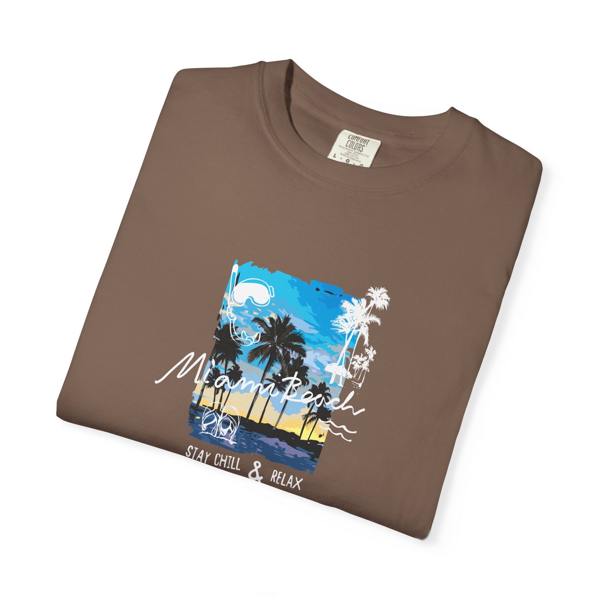 Maui Beach T-Shirt — "Stay Chill & Relax" Tropical Palm Sunset Tee
