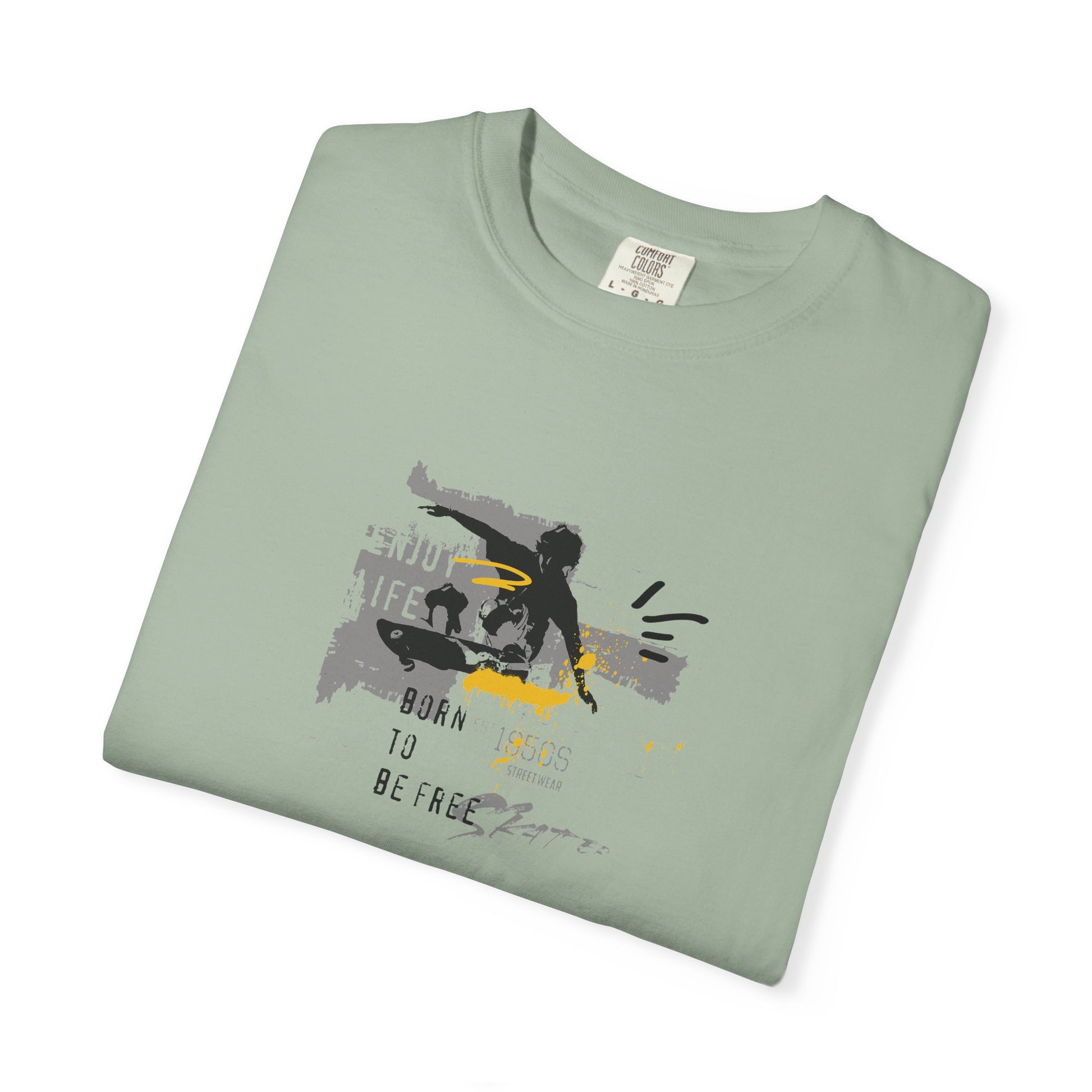 Skateboarder Graphic T-Shirt — Urban Skate Life Design