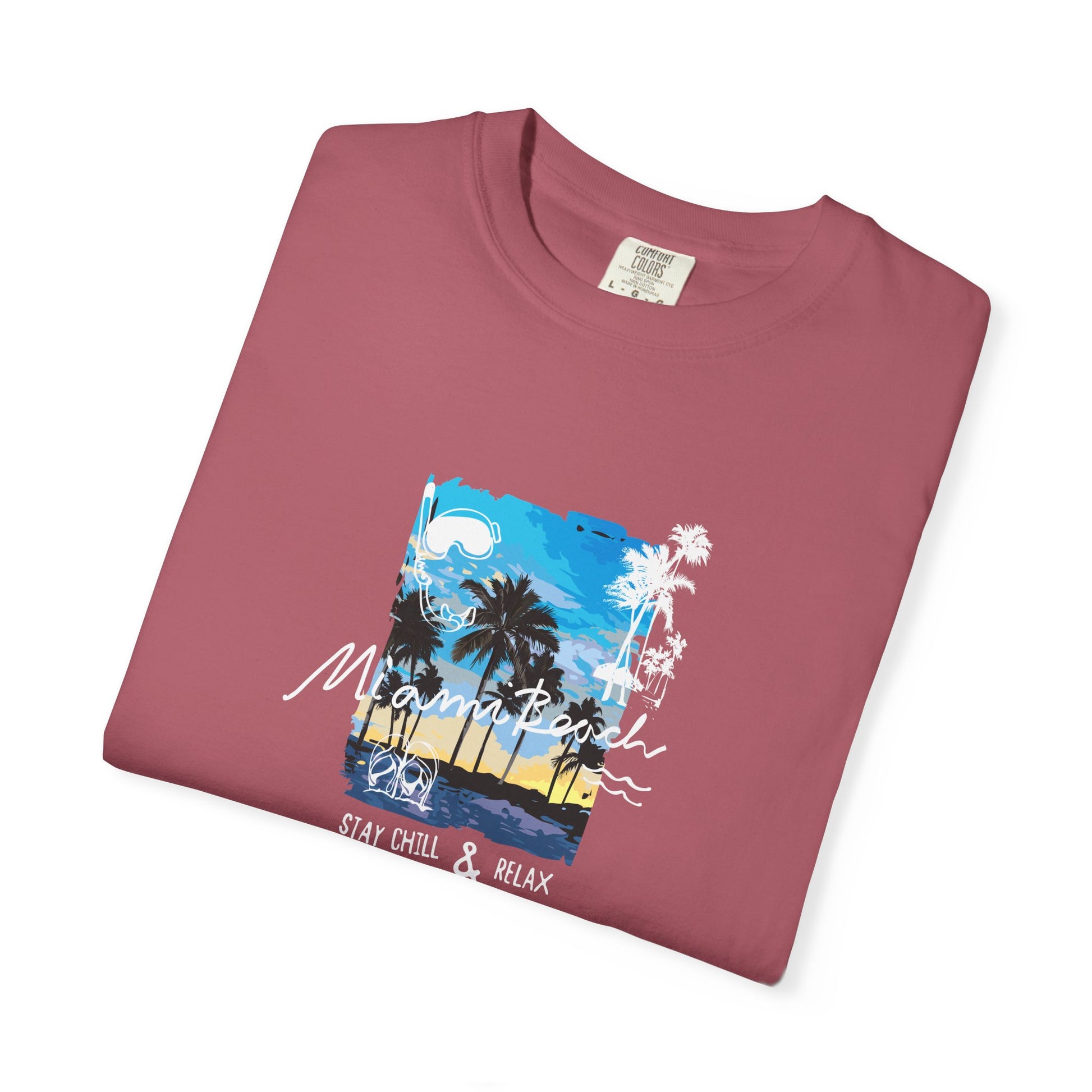 Maui Beach T-Shirt — "Stay Chill & Relax" Tropical Palm Sunset Tee