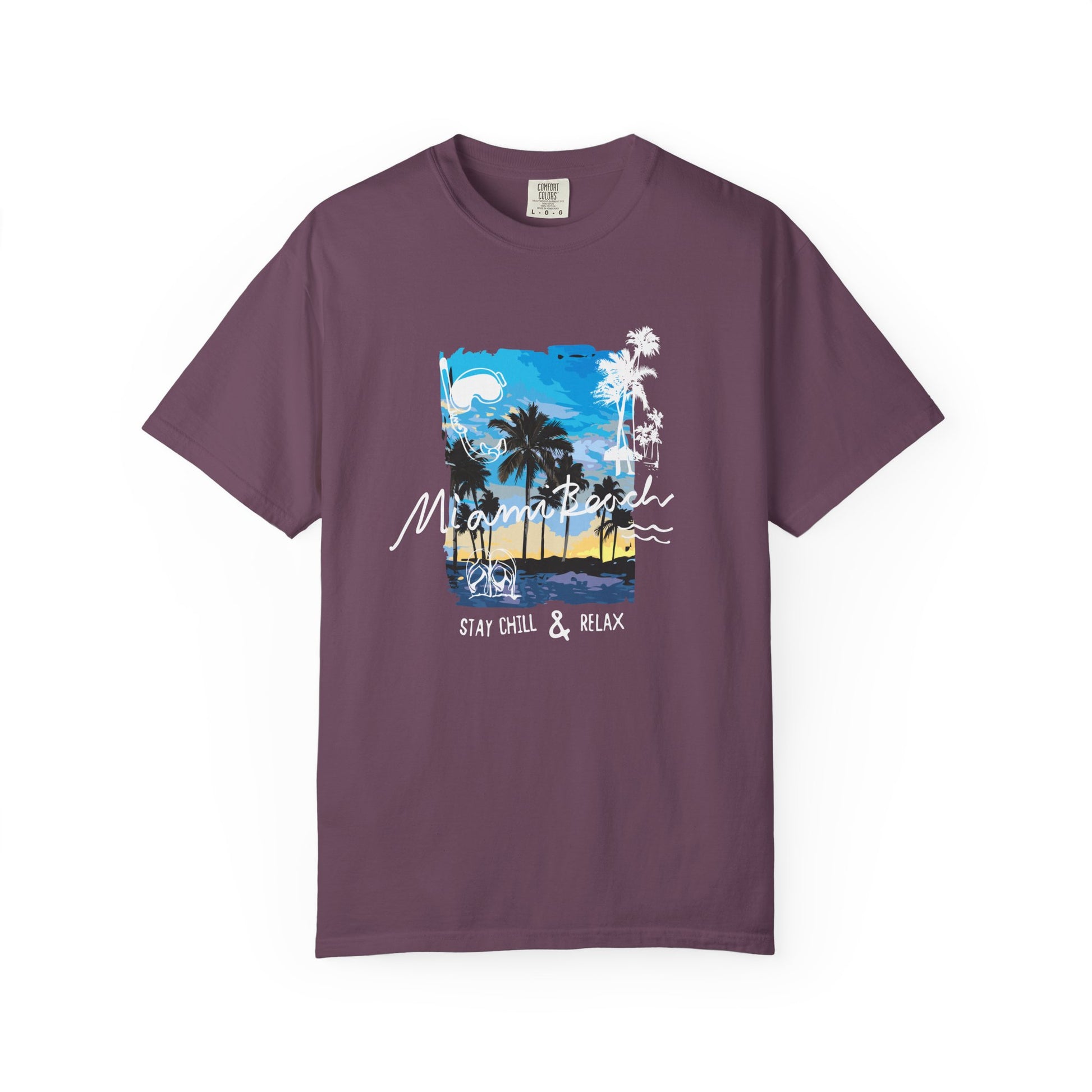 Maui Beach T-Shirt — "Stay Chill & Relax" Tropical Palm Sunset Tee