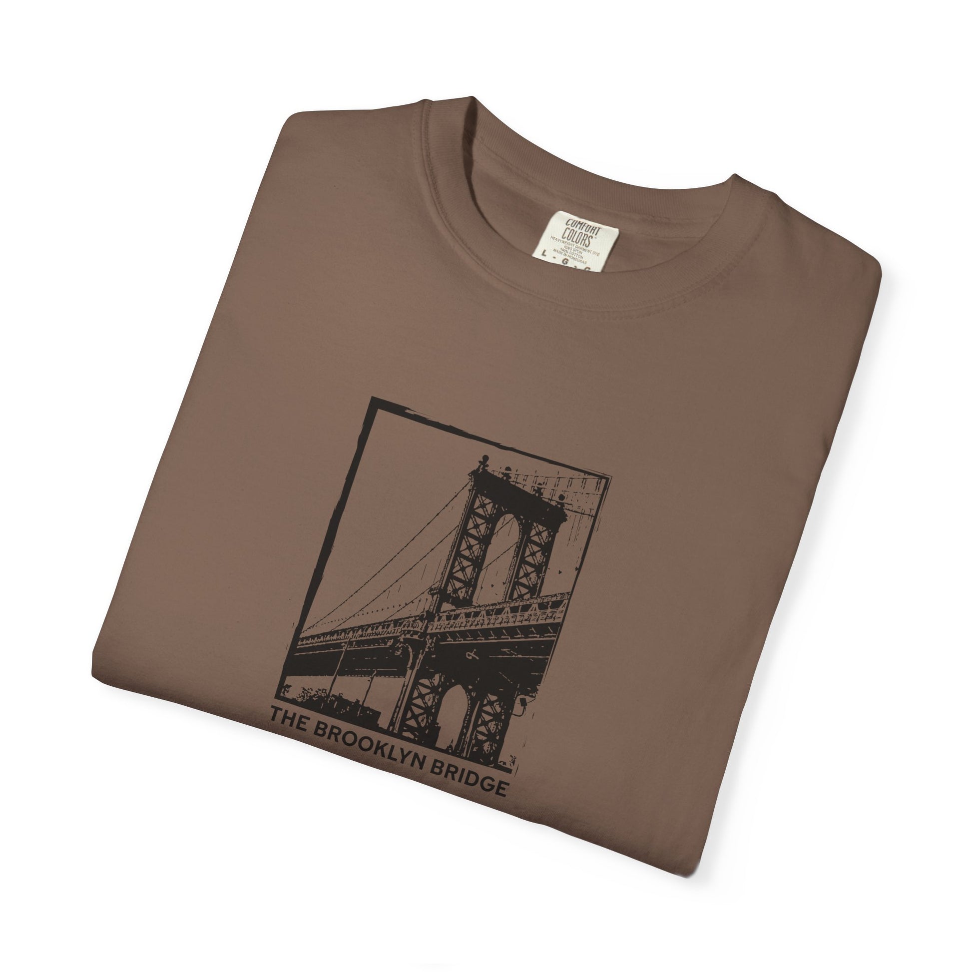 Brooklyn Bridge Sketch T-Shirt — Vintage Cityscape Tee