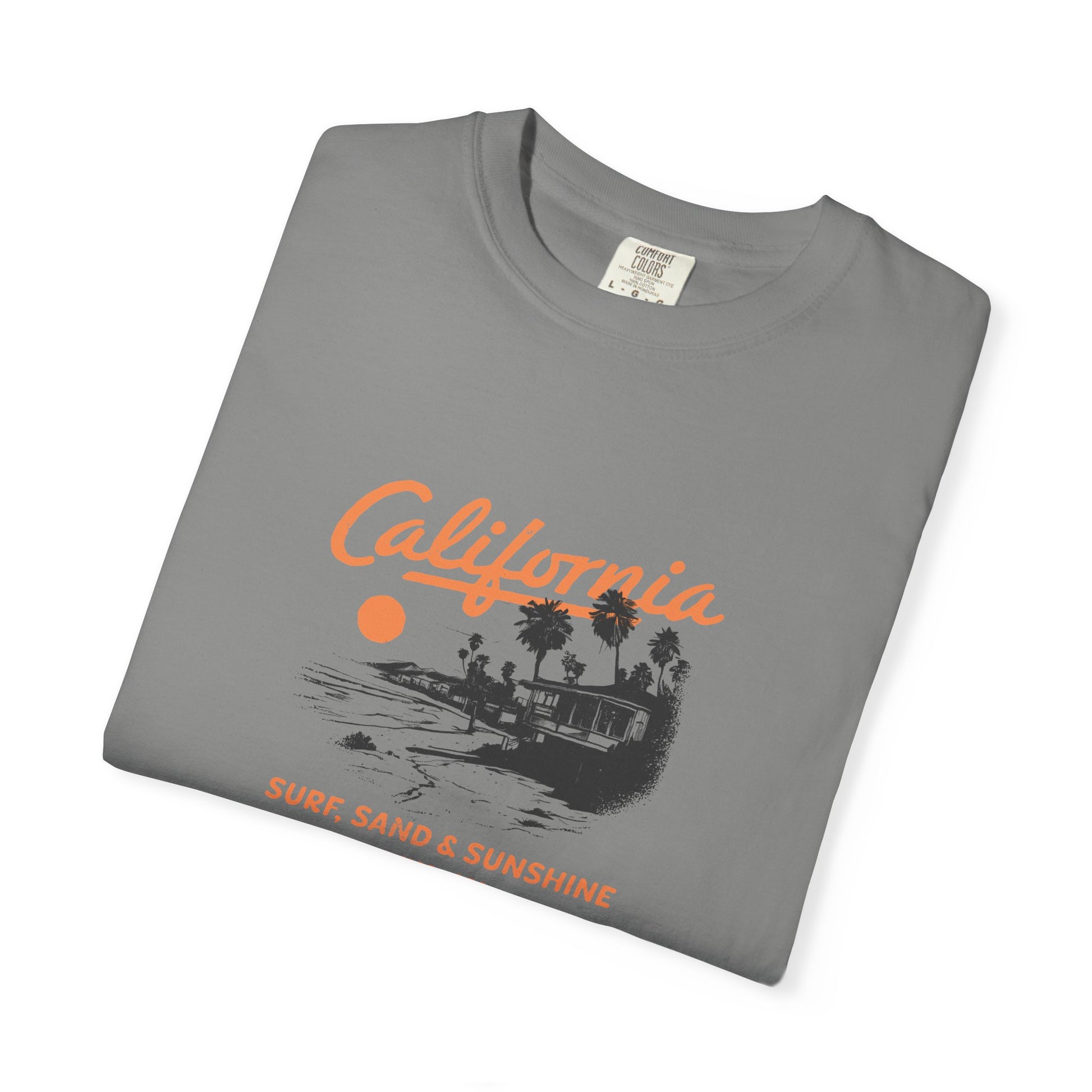 California Surfboard Graphic T-Shirt — 'California: Surf, Sand & Sunshine' Vintage Beach Tee