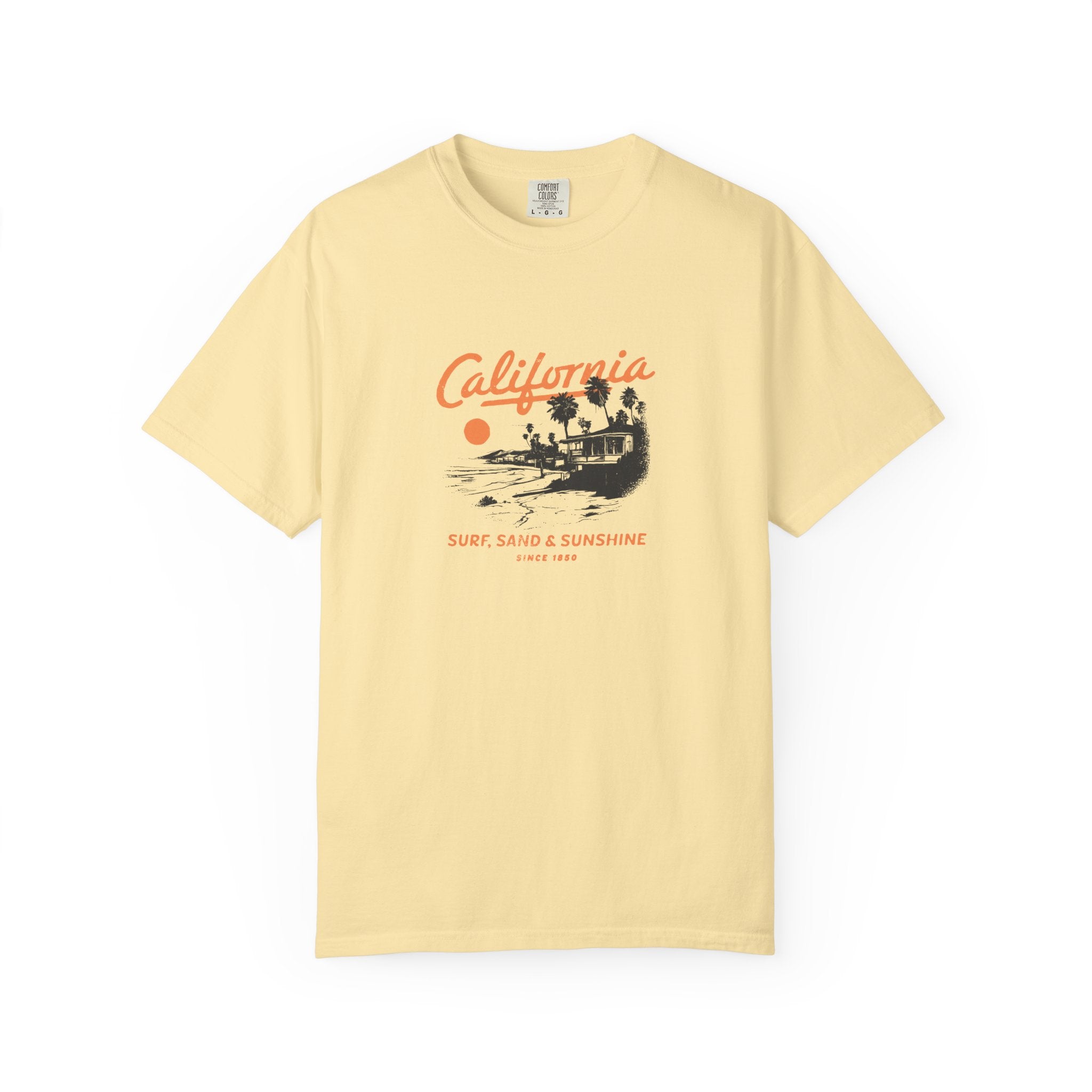California Surfboard Graphic T-Shirt — 'California: Surf, Sand & Sunshine' Vintage Beach Tee