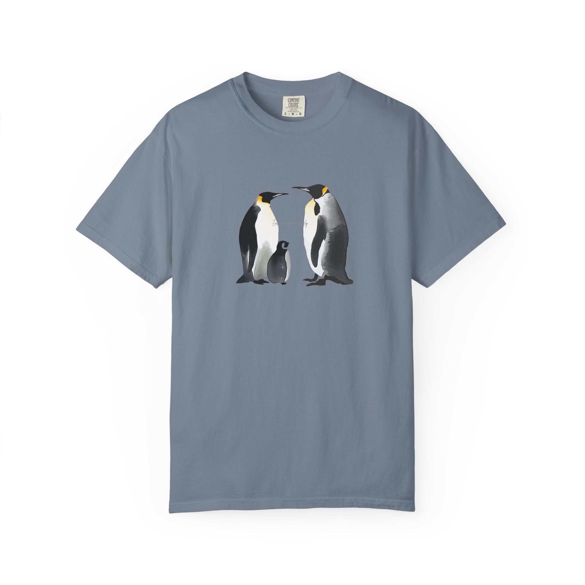 Penguin Family T‑Shirt — Cute Emperor Penguin Mom, Dad & Chick Graphic Tee